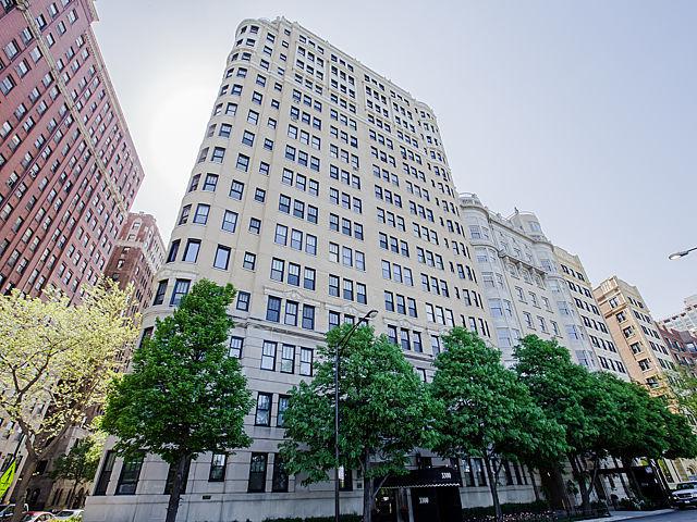 3300 Lake Shore Drive - Photo 1