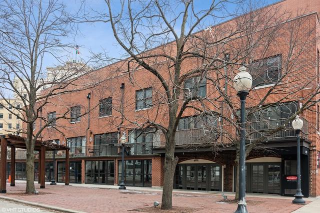 1926 Lincoln Park West - Photo 1