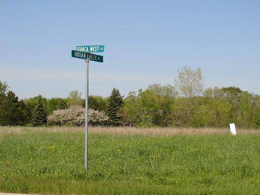 2 Onondaga Drive - Photo 1