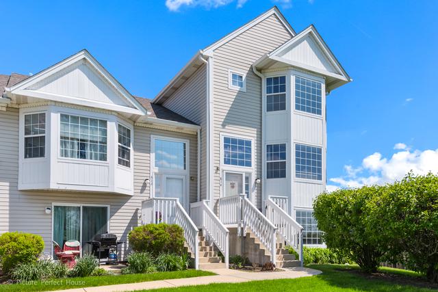 814 Victoria Circle - Photo 1