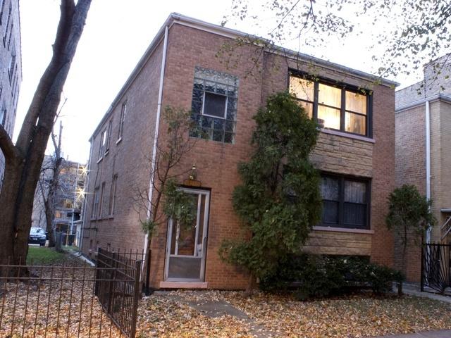 6158 Hoyne Avenue - Photo 1