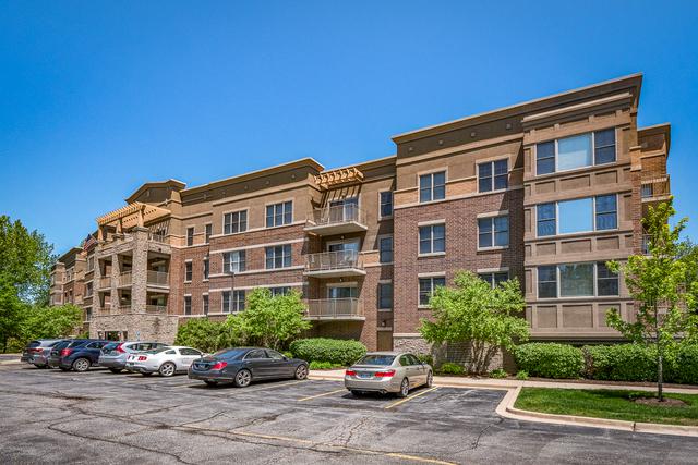105 Lakeview Drive - Photo 1