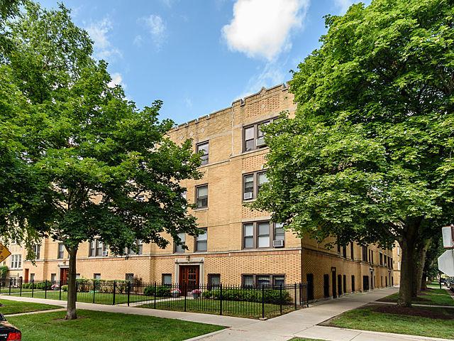 1905 Winona Street - Photo 1