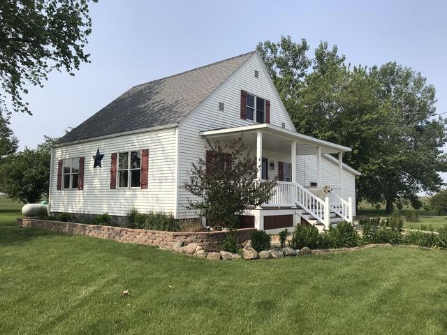 1371 700E Road - Photo 1