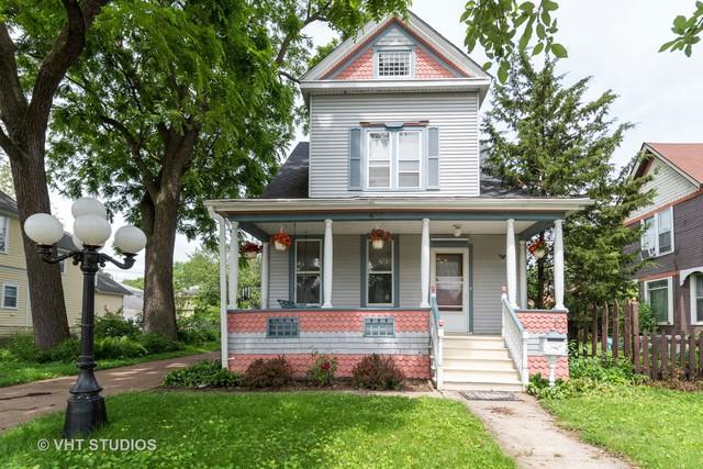 425 Grant Place - Photo 1