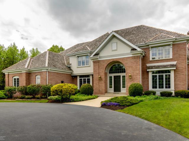 422 Regalia Drive - Photo 1