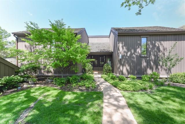 345 Woodview Road - Photo 1