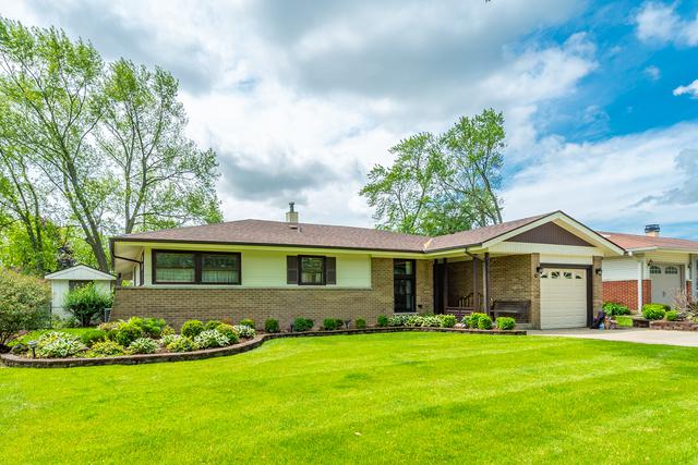 513 Briarwood Lane - Photo 1