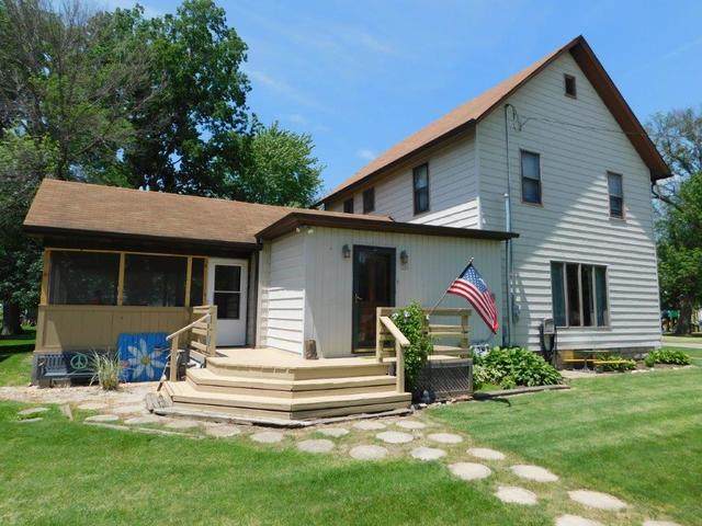 306 4th Street - Photo 1