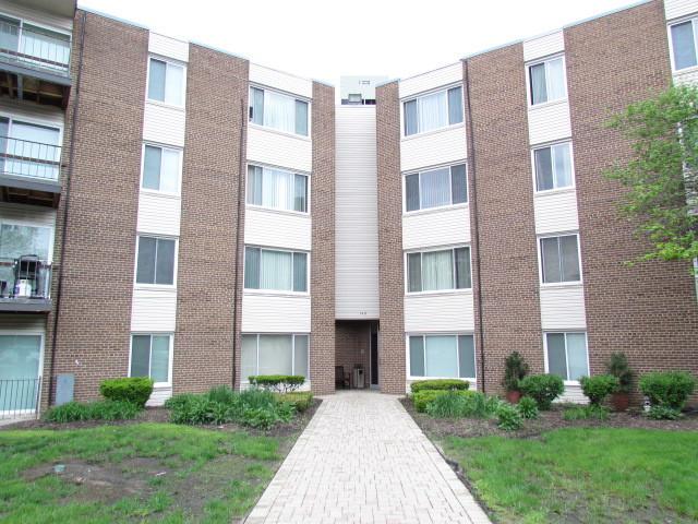 140 Wood Street - Photo 1