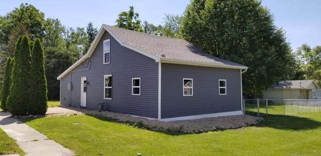 201 Maple Street - Photo 1