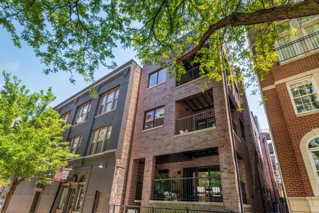 1549 North Park Avenue - Photo 1