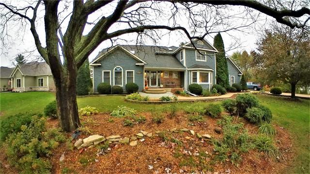 8N215 Peppertree Court - Photo 1