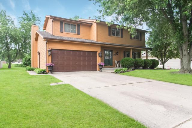 905 Phyllis Drive - Photo 1