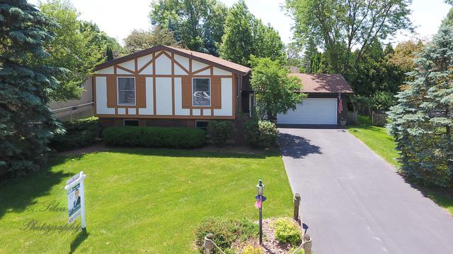 715 Chelsea Drive - Photo 1