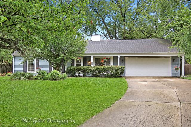 10 Circle Court - Photo 1