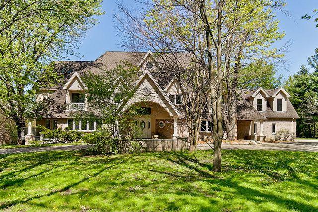 4 Walnut Lane - Photo 1