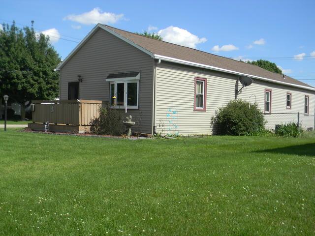 401 2nd Street - Photo 1