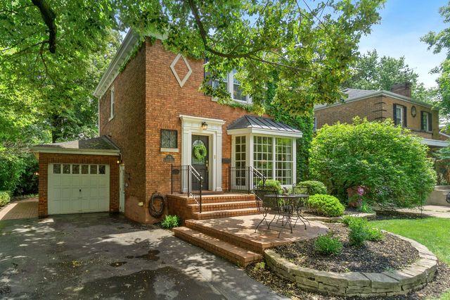 736 Leesley Road - Photo 1