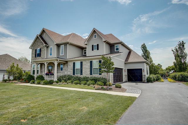 21 Peter Lane - Photo 1