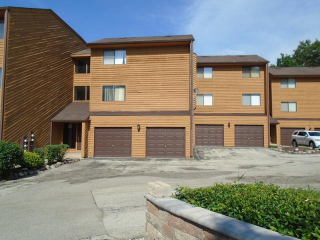 9555 Arrowhead Drive - Photo 1