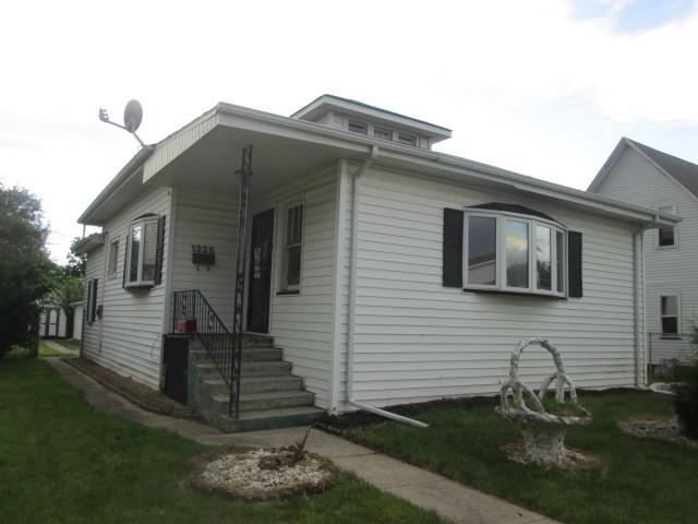 1325 3rd Avenue - Photo 1