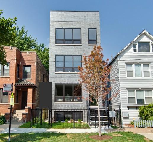 2302 Hoyne Avenue - Photo 1