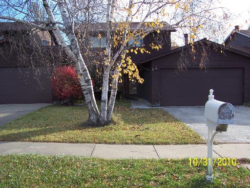 307 Lakeside Drive - Photo 1