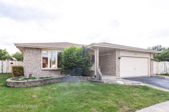 5016 Golf Court - Photo 1
