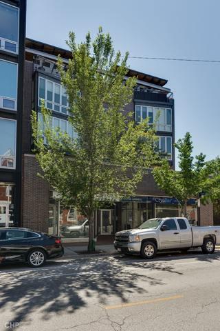 1915 Damen Avenue - Photo 1