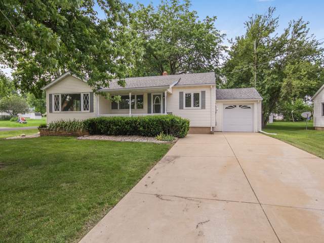 295 Lincoln Street - Photo 1