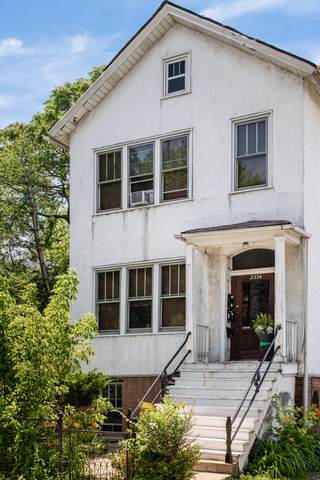 2334 Campbell Avenue - Photo 1