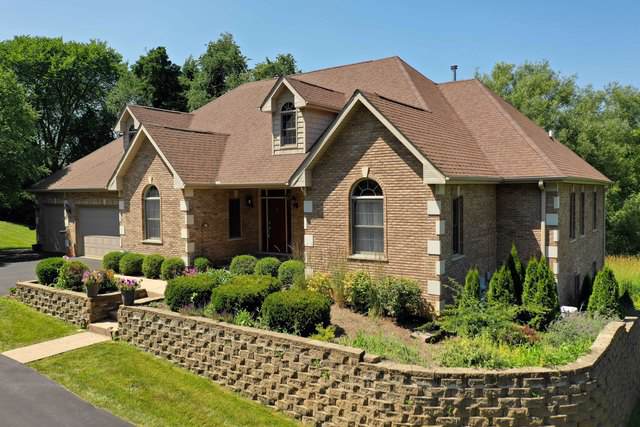 6771 Creekside Drive - Photo 1