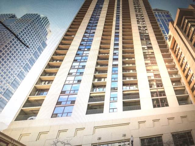 200 Dearborn Street - Photo 1