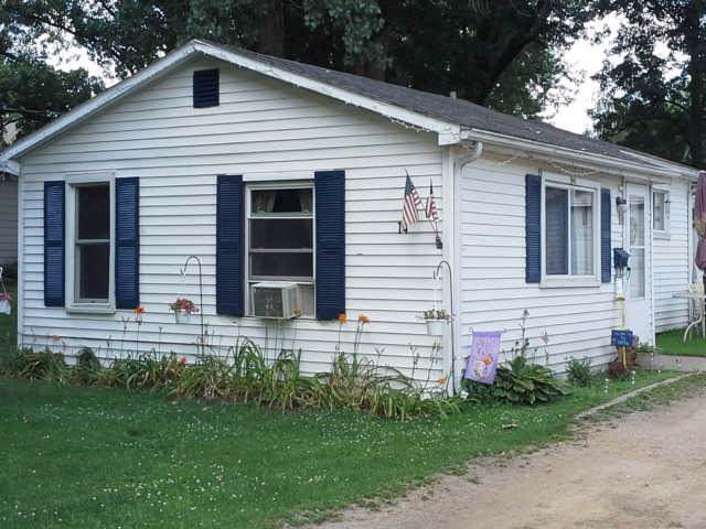 14 Crawford Avenue - Photo 1