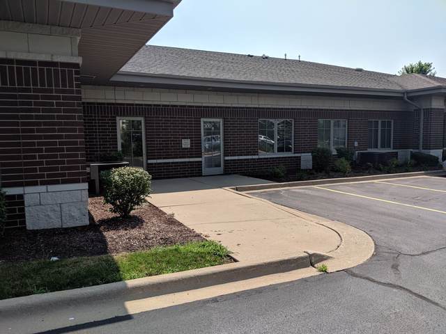 18400 Maple Creek Drive - Photo 1