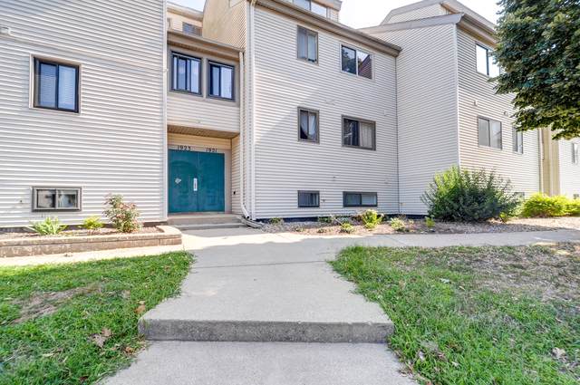 1921 Melrose Drive - Photo 1
