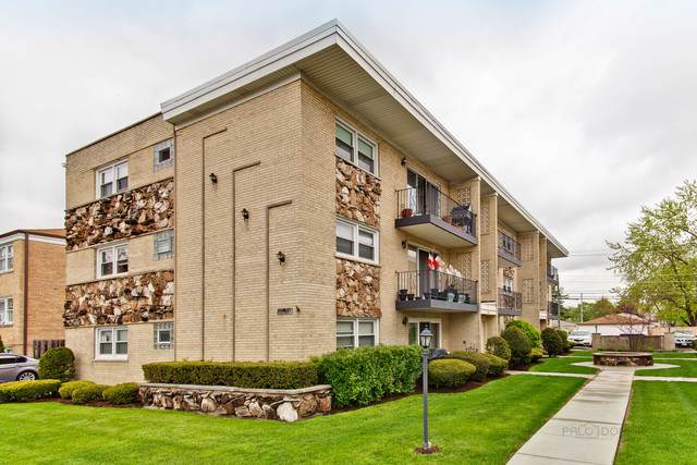 6595 Northwest Highway - Photo 1