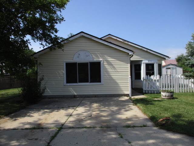 861 Plains Court - Photo 1