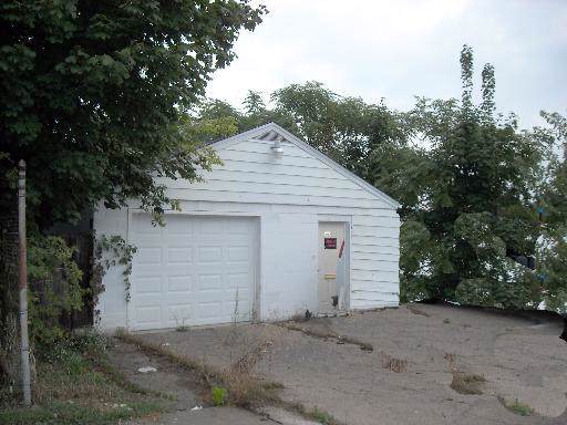 663 Charles Street - Photo 1