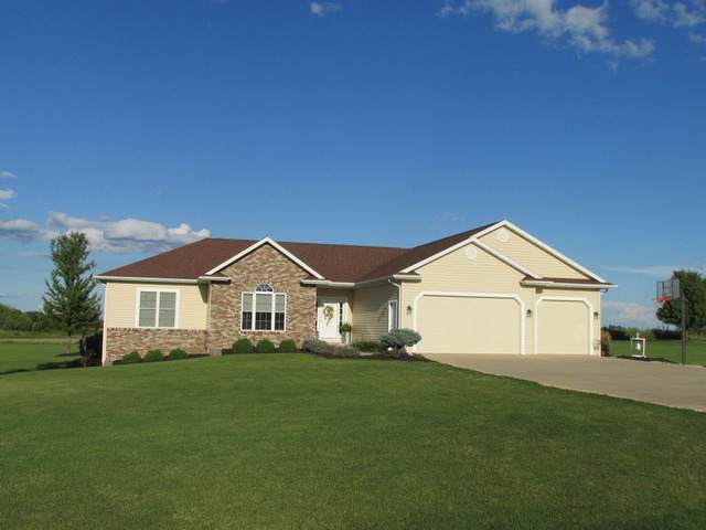 1944 Jaguar Court - Photo 1