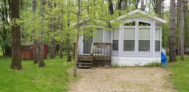 15-92 Woodhaven Lakes - Photo 1