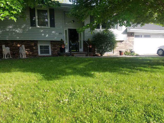 1711 Braden Drive - Photo 1