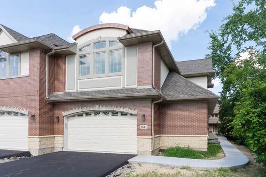 841 Maple Avenue - Photo 1
