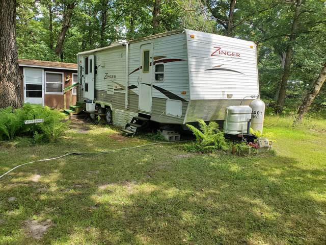 3-113 Woodhaven Lakes - Photo 1