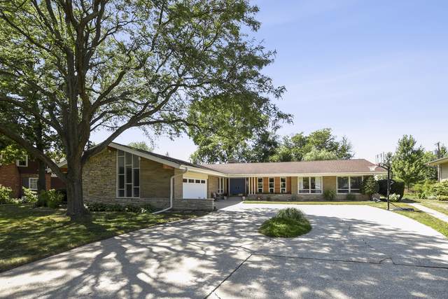 296 Uvedale Road - Photo 1