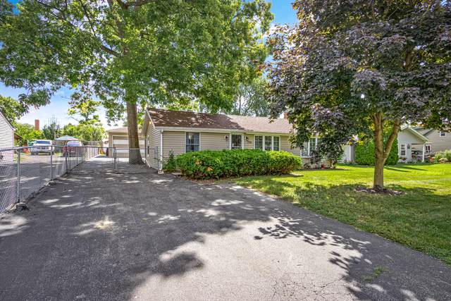 726 Calhoun Street - Photo 1
