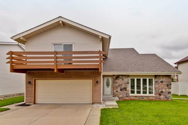 1267 Foxdale Drive - Photo 1