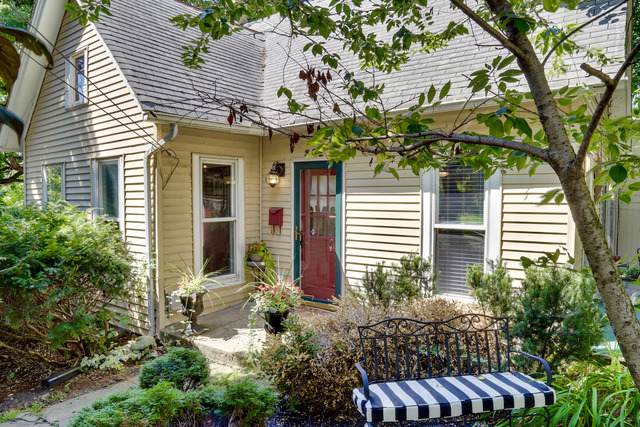302 Hastings Street - Photo 1