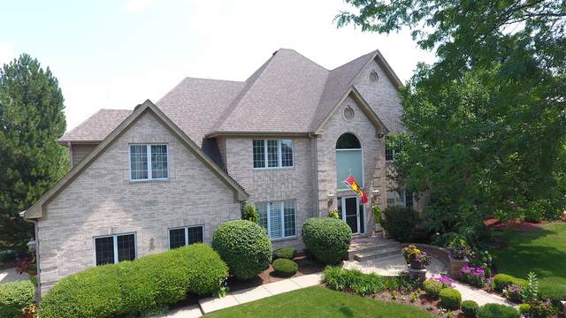 965 Stonehedge Drive - Photo 1
